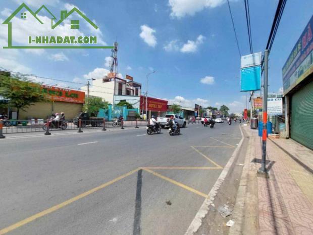 Bán nhà 2 Mặt tiền Tô Ký, gần Đặng Thúc Vịnh, DT: 5x35m, nở hậu L 20m, Cấp 4, 11.5  tỷ - 3