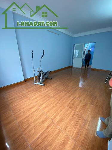 BÁN NHÀ NGỌC THUỴ 36M2, 4 TẦNG DÂN XÂY, TIỆN ÍCH TUYỆT VỜI, GẦN CHỢ, CÔNG VIÊN, GIÁ RẺ - 1