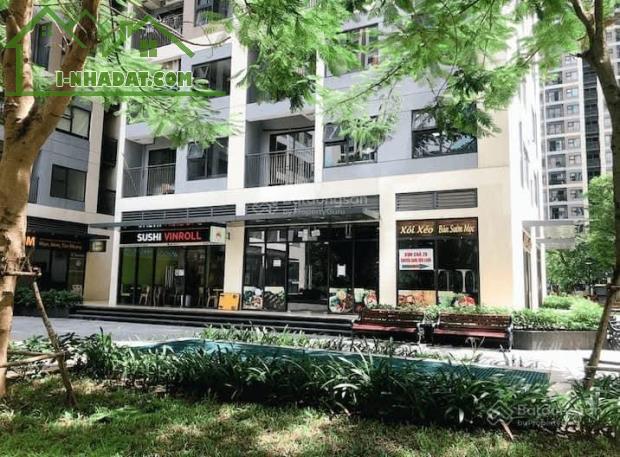 2 Shophouse giá rẻ tại Vinhomes Grand Park Q9, khai thác cho thuê cực kì tốt. Kí HĐ trực