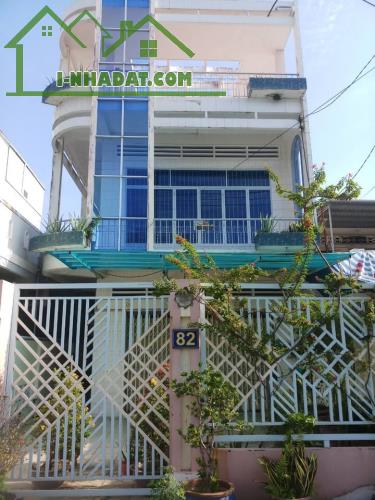 BÁN NHÀ MẶT PHỐ NGUYỄN BÌNH KHÊM - TP RẠCH GIÁ - KIÊN GIANG - 6 TỶ
SỔ HỒNG CHÍNH CHỦ - - 2