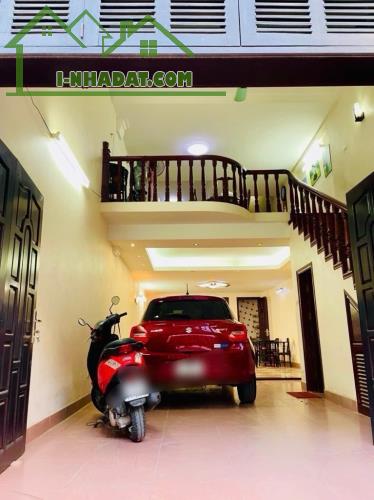 Bán nhà Trần Duy Hưng, Honda CRV ngủ trong nhà, gần BigC, 51m2, giá 18.5 tỷ - 1