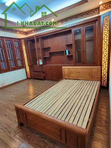 Bán nhà Trần Duy Hưng, Honda CRV ngủ trong nhà, gần BigC, 51m2, giá 18.5 tỷ - 4