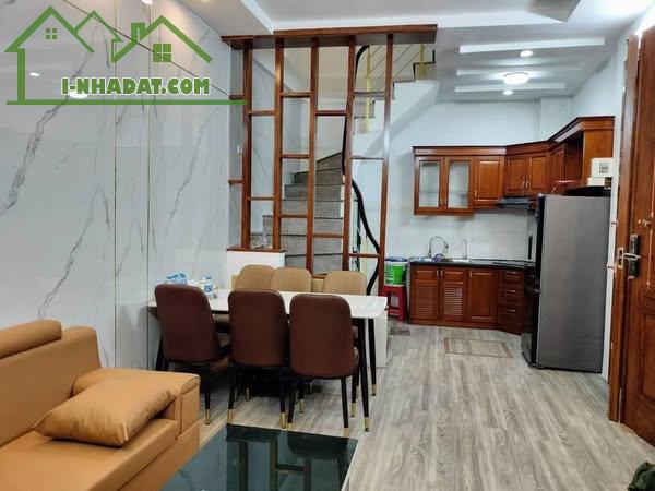 Hiếm. Bán Nhà Dân Xây Phố Ái Mộ, Bồ Đề 5 Tầng Full Nội Thất, Ô Tô Đỗ Cạnh Nhà, Giá 6.x Tỷ - 2