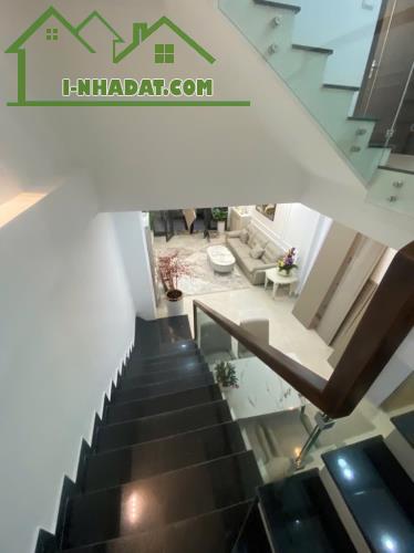 Bán Nhà Đặng Tiến Đông hai mặt phố Hoàng Cầu 45m2 5t MT 4m 15 tỷ - 2