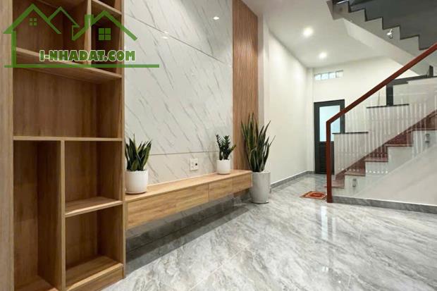 Bán nhà Thích Quảng Đức Phường 5 Phú Nhuận, 4 Tầng 4m x 8m 3 phòng ngủ - Giá 7.45 tỷ TL