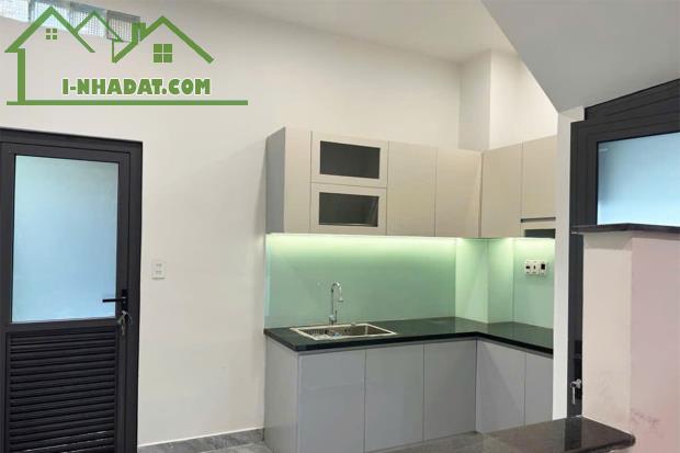 Bán nhà Thích Quảng Đức Phường 5 Phú Nhuận, 4 Tầng 4m x 8m 3 phòng ngủ - Giá 7.45 tỷ TL - 4