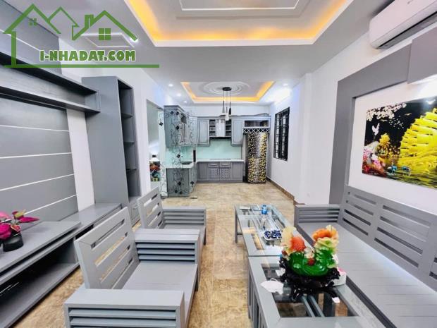 NHÀ ĐẸP KINH DOANH PHỐ NGUYỄN KHUYẾN, HÀ ĐÔNG