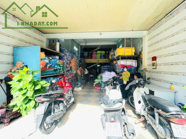 🔥🔥🔥SIÊU PHẨM - MẶT TIỀN KINH DOANH - XÓM ĐẠO - CHỢ VẢI - NGANG KHỦNG 5.5M - KINH DOANH - 2