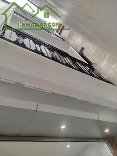 Cần Bán Gấp Nhà Mới Xây Ở Mậu Lương,Cách Vài Mét Ra Đường ÔTô.Gía 5.95Tỷ Có TL