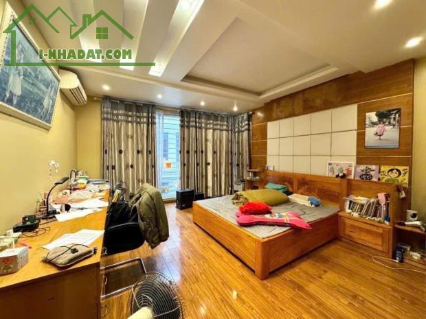 Nhà phân lô ô tô tránh Nguyễn Ngọc Nại DT85m2 MT5m giá 25.5 tỷ