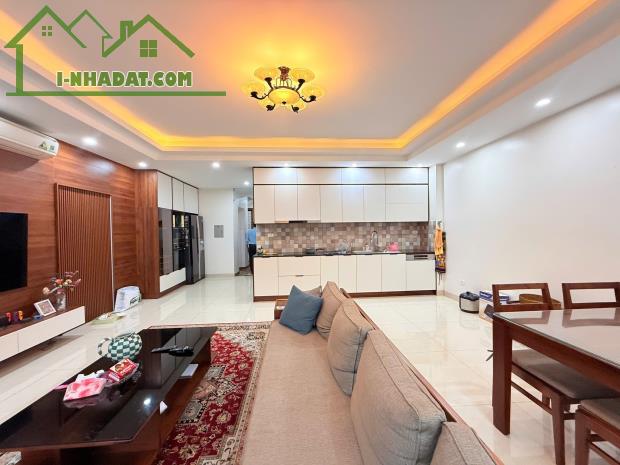 Bán nhà phố Nguyên Hồng, Đống Đa 36m2 - 4 tầng – Mặt tiền 5.2m ô tô kinh doanh - 3