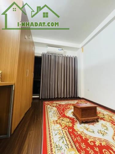 SIÊU PHẨM Ô TÔ ĐỖ CỬA - THẠCH BÀN - LONG BIÊN 31Mx 5 TẦNG - 3
