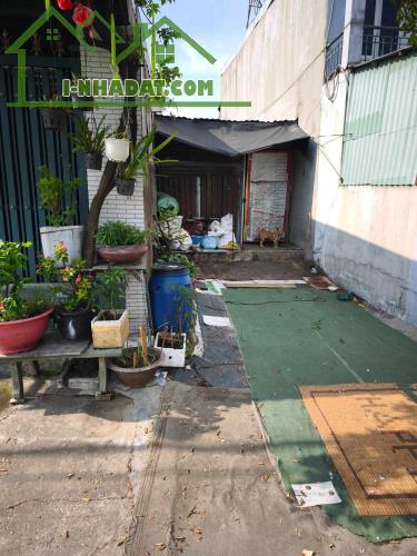 Bán Đất Đông Thạnh Hóc Môn - 75m2 Thổ Cư - Giá Rẻ 2.3 tỷ. - 2