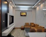 Bán nhà Bồ Đề Long Biên 30m 5T MT7m giá 6,7 tỷ ô tô đỗ cổng