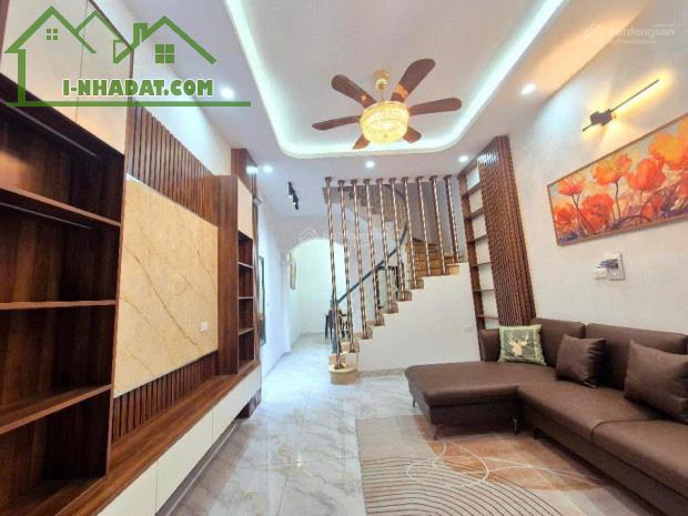 BÁN NHÀ PHỐ VÕ THỊ SÁU 43M 5 TẦNG Ô TÔ ĐỖ CỬA GIÁ 8.4 TỶ - 1
