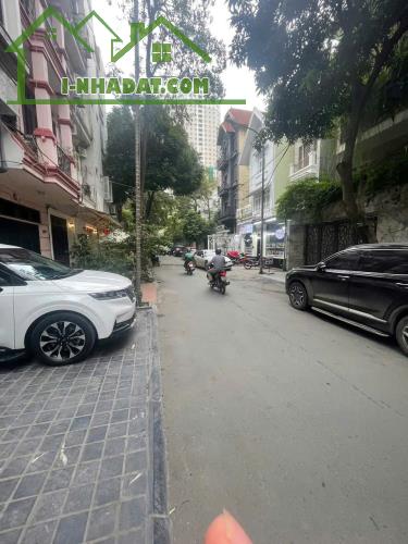 BÁN NHÀ THỤY KHUÊ - 40M2X5 TẦNG - 3 NGỦ ĐỦ CÔNG NĂNG- OTO GẦN NHÀ VÀI BƯỚC RA PHỐ CHÀO HƠN