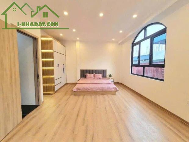 BÁN NHÀ THỤY KHUÊ - 40M2X5 TẦNG - 3 NGỦ ĐỦ CÔNG NĂNG- OTO GẦN NHÀ VÀI BƯỚC RA PHỐ CHÀO HƠN - 2