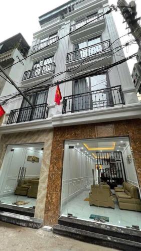 Đẹp nhất Ngọc Thụy lúc này, diện tích 43m2,  4 tầng,  mt3.5m, ô tô vào nhà, chưa tới 8 tỷ