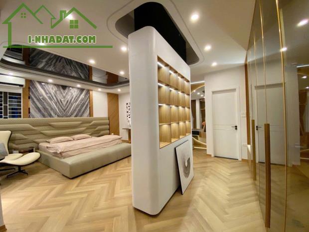 Bán nhà Linh Lang - ô tô vào nhà - 5 tầng ở ngay chỉ 19 tỷ - 2