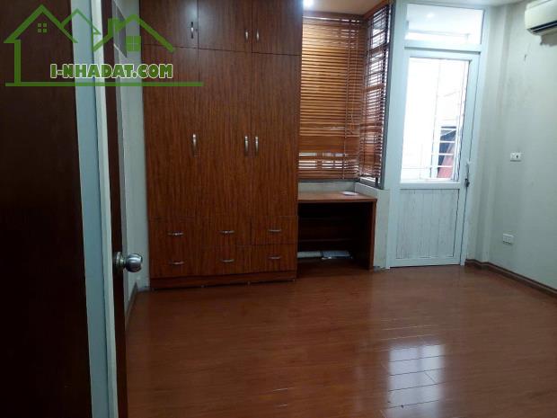 Không còn căn thứ 2 tại Chùa Bộc 50m² sổ đỏ nhà 5 tầng chỉ có 8 tỷ - 7PN ở hay cho thuê - 1