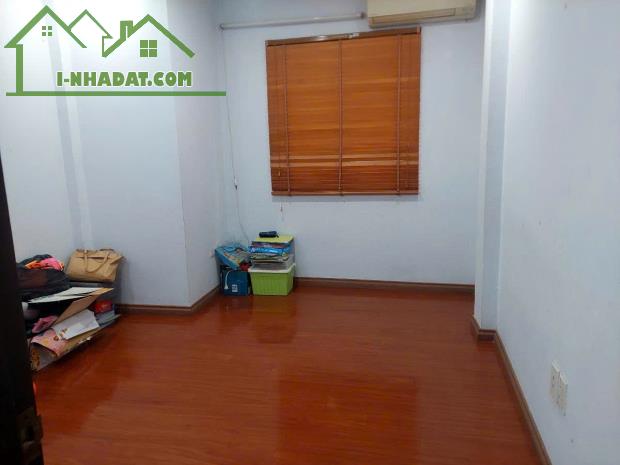 Không còn căn thứ 2 tại Chùa Bộc 50m² sổ đỏ nhà 5 tầng chỉ có 8 tỷ - 7PN ở hay cho thuê - 3