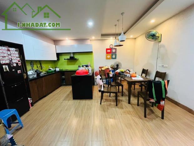 Bán nhà Tây Mỗ 78m 4 tầng chỉ 11.x tỷ ô tô kinh doanh nhỏ