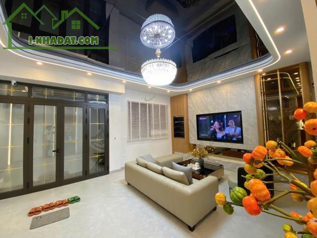 6 Tầng Lô Góc – Ô Tô Tránh – Kinh Doanh Đỉnh Cao