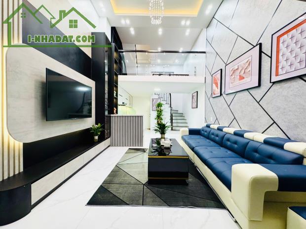 💥Limited💥Nhà Đẹp Ngõ 135 Đội Cấn, Ba Đình - 40m² x 5 Tầng, MT3.9 – 6.9 tỷ LH:0977658369