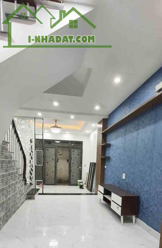 Bán nhà phố cổ Lương Ngọc Quyến, Hoàn Kiếm, 22tr/tháng, 20mx5t, 7.5 tỷ, 0985696268