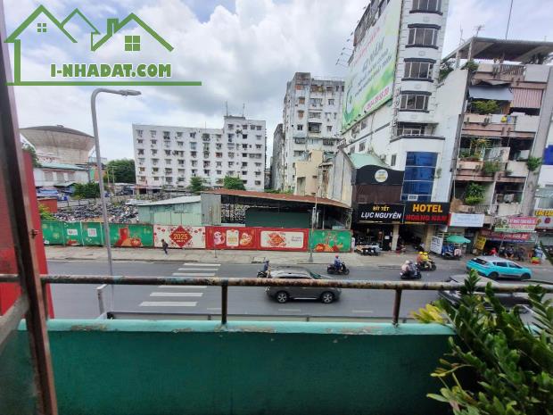 ***HÀNG HIẾM- Mặt Tiền KD Sầm Uất Trần Hưng Đạo Q5-4Tầng-CN. 96.2m-Hoàn Công Đủ, Nhỉnh - 1