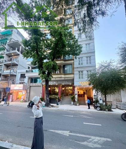 CHÍNH CHỦ MỘT ĐỜI CHƯA QUA ĐẦU TƯ - NGANG KHỦNG 19M*35M MẶT TIỀN XE HƠI ĐƯỜNG NGUYỄN