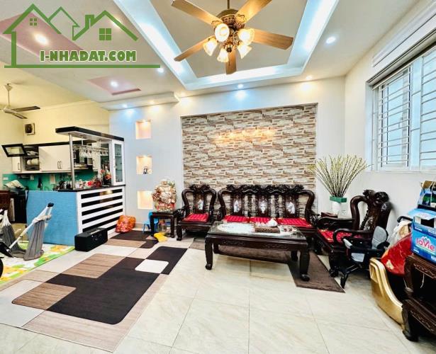 🌟 BÁN NHÀ 5 TẦNG 50M² DÂN XÂY KIÊN CỐ TRÊN PHỐ ÂU CƠ – SỞ HỮU NGAY CHỈ 6.5 TỶ! - 3