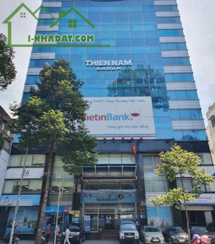 Bán Tòa Văn Phòng Mặt Phố Ngọc Khánh, Ba Đình DT 500m2, 11T, MT 13m. Giá Cực Rẻ