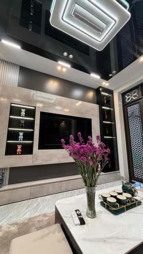 NGUYỄN KHANG CẦU GIẤY NHÀ MỚI GẦN PHỐ - GẦN CHỢ - GẦN TRƯỜNG CẦN BÁN - 3