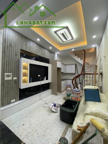 🔥 NHÀ ĐẸP HIẾM CÓ - TRUNG TÂM HÀ ĐÔNG  5 TẦNG - 3 NGỦ - - CHỈ 4.25 TỶ 🔥