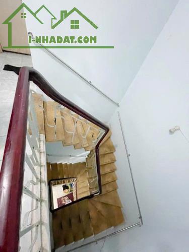 Bán nhà diện tích 130m2 1 trệt 2 lầu đường Tô Ký quận 12 HCM