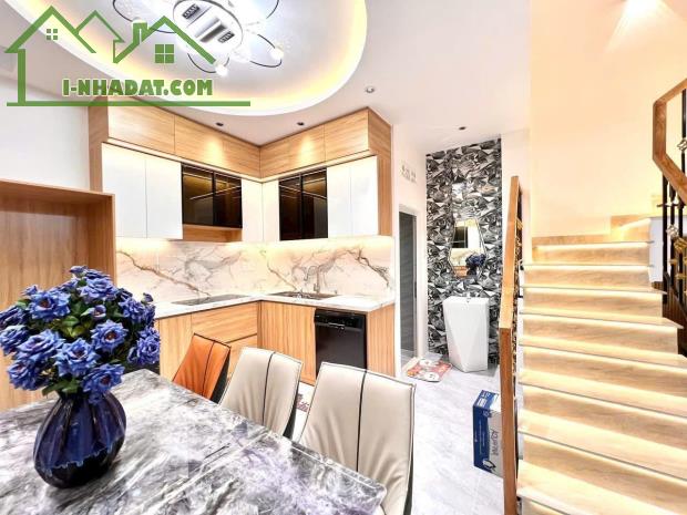 BÁN NHÀ 50M2 NGUYỄN PHÚC CHU_ TÂN BÌNH