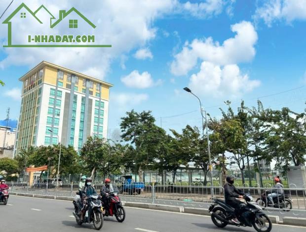 Gò Vấp - Bán nhà hẻm xe hơi thông Nguyễn Văn Lượng, Gò Vấp –  5x16m, 3PN, view sân banh,