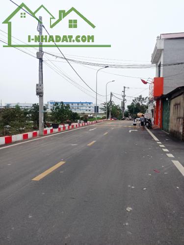THUẬN THÀNH-BẮC NINH-HIẾM- ĐƯỜNG THÔNG Ô TÔ TẢI- GẦN KHU CÔNG NGHIỆP- ĐẦU TƯ LÃI Dt :96M- - 1