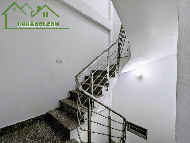 Siêu Hiếm! Bán nhà Xã Đàn 47m 6T MT 5m gần phố, nhà đẹp chỉ hơn 6tỷ - 2