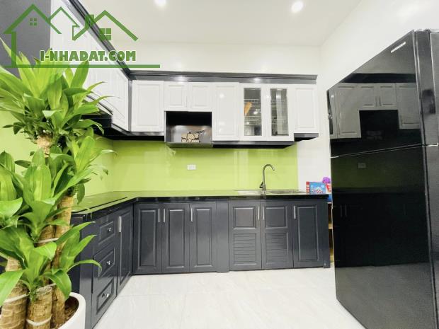 Bán gấp nhà phố Bạch Mai mới xây cực đẹp ở luôn, 45m2, 6 tầng, MT 4m, giá 5 tỷ - 2