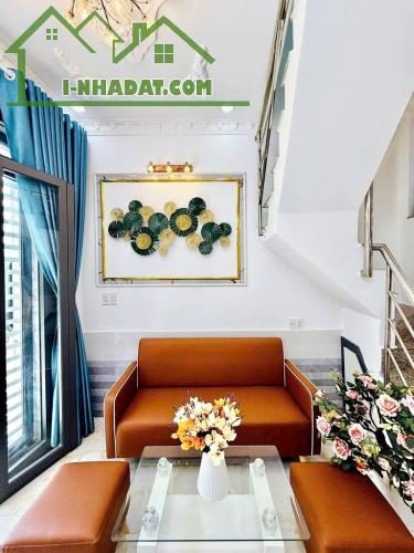 Chỉ nhỉnh 1tỷ  có nhà sổ hồng cầm tay- nhà mới vào ở ngay - 4