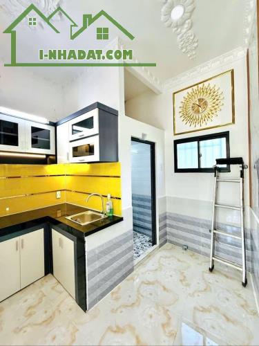 Chỉ nhỉnh 1tỷ  có nhà sổ hồng cầm tay- nhà mới vào ở ngay - 2