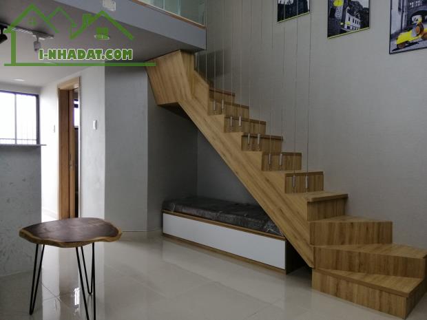 đến thuê cộng đồng cư 1PN La astoria trên Q2