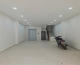 Giá 10 tỷ hơn nhà 41m2 x 6 tầng thang máy, ngõ ô tô vào nhà, đủ nội thất
