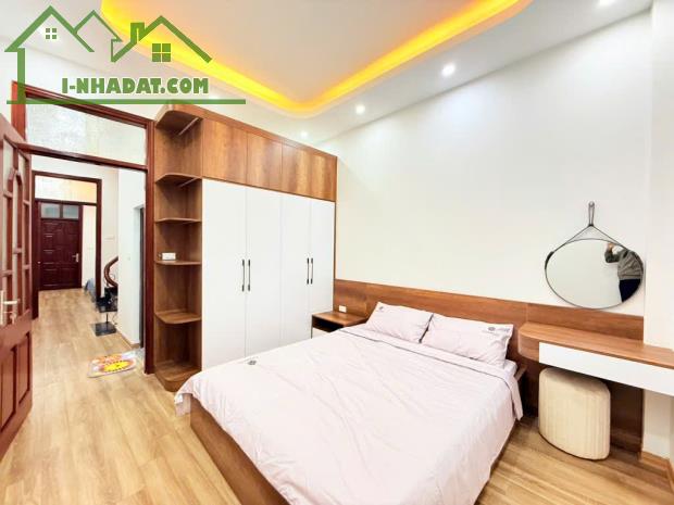 BÁN NHÀ CÁN BỘ VỀ HƯU, PHỐ LÊ LỢI, HÀ ĐÔNG