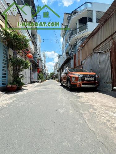 CẦN BÁN GẤP NHÀ SIÊU PHẨM 1 SẸC LÊ VĂN QUỚI – 81M² – 4 TẦNG – HXH 6M – GIÁ CHỈ 7.8 TỶ !!