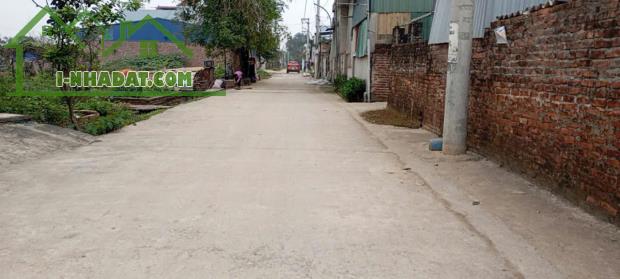 Bán lô  142 m Phú Nghĩa oto tận đất, gần đường quốc lộ 6 giá nhỉnh 30 triệu - 1