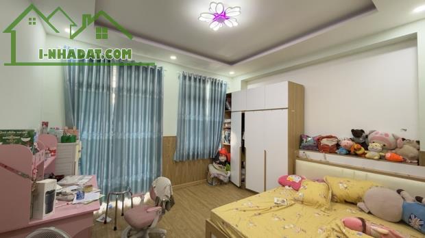 RẺ HIẾM GẦN LÊ TRỌNG TẤN - 72M2(4.5x16) -HẺM XE TẢI 7M THÔNG -3 TẦNG MỚI ĐẸP. CHỈ 6 TỶ XÍU - 5