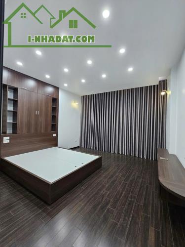 Cần bán căn nhà 🏠 Thạch Bàn, 36 m2 , 5 tầng , rao bán 6,5 tỉ - 3
